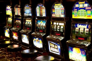 juragan168 mobile app interface showing sportsbook markets and live-dealer tables